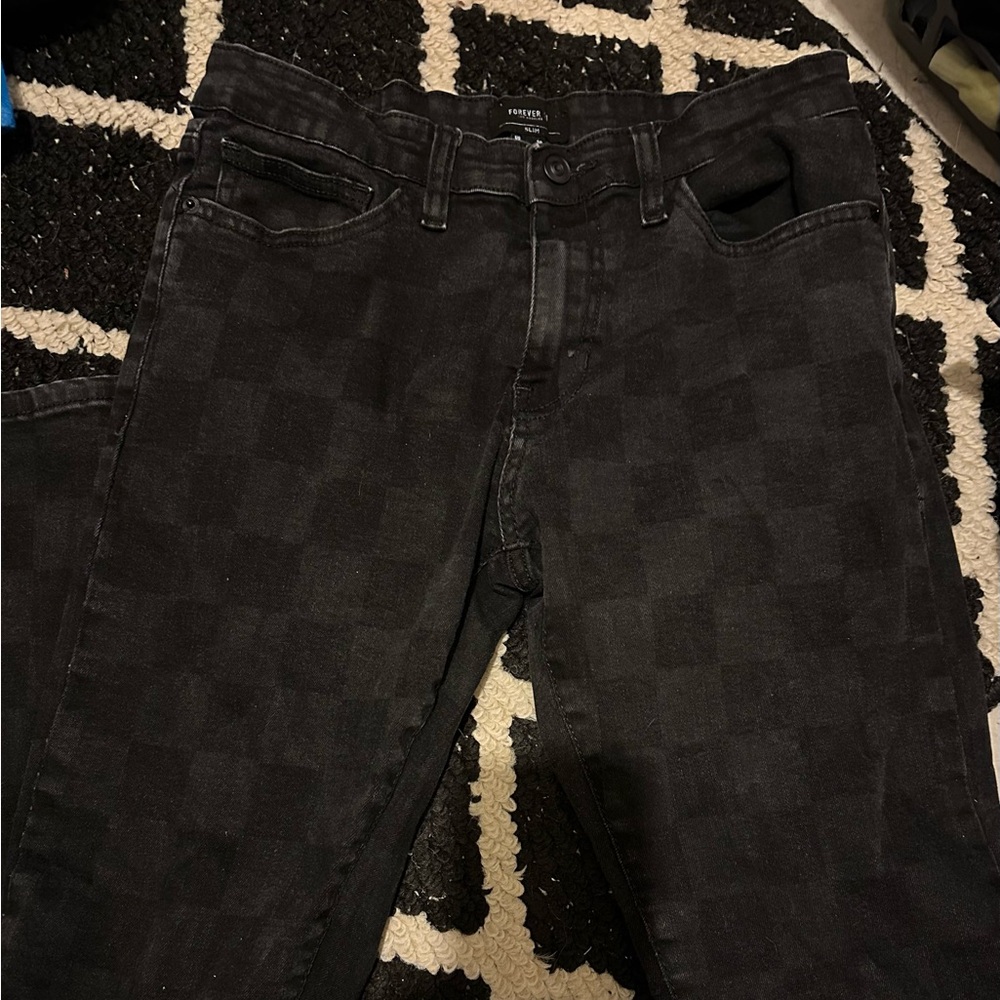 Forever 21 Black Slim Jeans with Unique Pattern